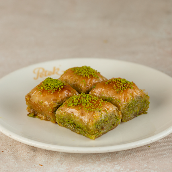 Fıstıklı Dürüm Baklava